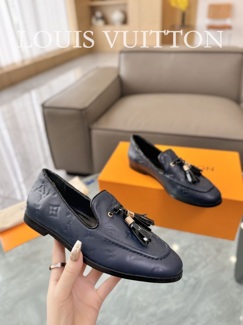 Louis Vuitton Low Shoes